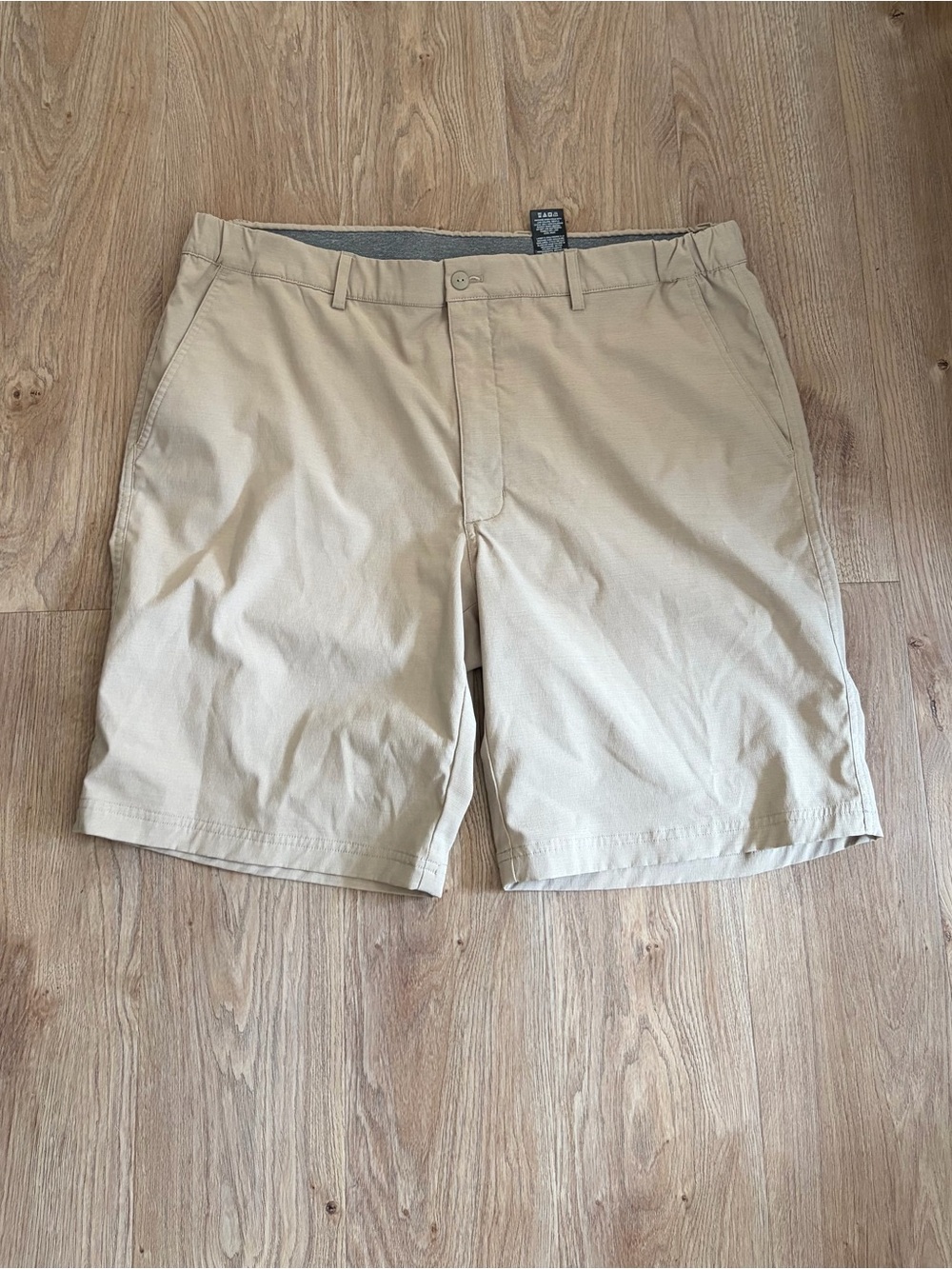 Greg Norman Classic Golf Men’s Khaki Shorts Slim Comfort Sz 38 Great Condition!